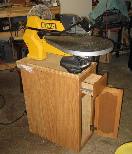 Scroll Saw Stand Diy, Scroll Saw Stand, Woodwork Shop, Repurposed Kitchen, Scroll Saws, Wood Workshop, Saw Stand, Old Kitchen Cabinets, Lumber Storage