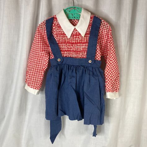 Vintage Polly Flinders Raggedy Ann Smocked Dress in 4T Would | Etsy Capri Candle, Christmas Drinking, Side Stitch, Rudolph The Red, Raggedy Ann, Cute Costumes, Smocked Dress, Halloween Hacks, Black Rib