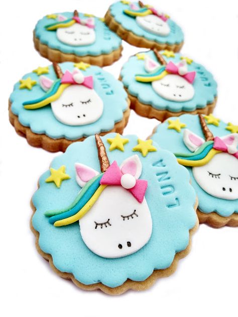 galletas decoradas, galletas unicornios, unicorn cookies, unicornios, cumpleaños unicornio Llama Cake, Biscuit Decoration, Cookie Recipes For Kids, Super Cookies, Unicorn Desserts, Cookies Decoradas, Cookies From Scratch, Decorated Cookies Tutorial, Unicorn Cookies