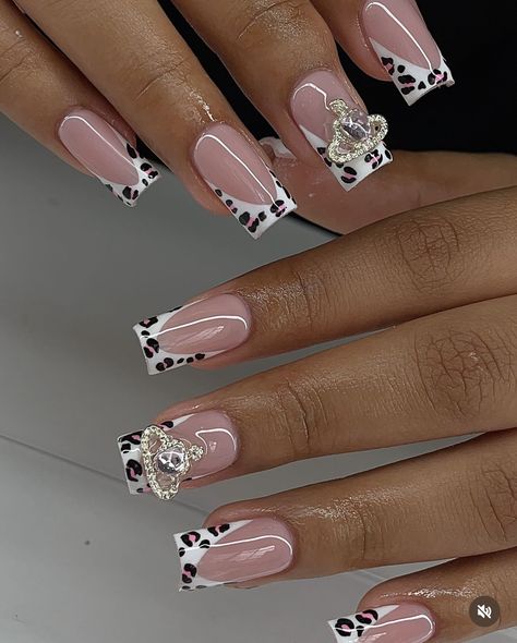 Cheta Print French Tips, Nail Ideas Leopard Print, Short Leopard Print Nails, Square Nail Designs Fall, Leopard Acrylic Nails, Pink Leopard Print Nails, Pink Leopard Nails, Spring Acrylic Nails, Punk Nails