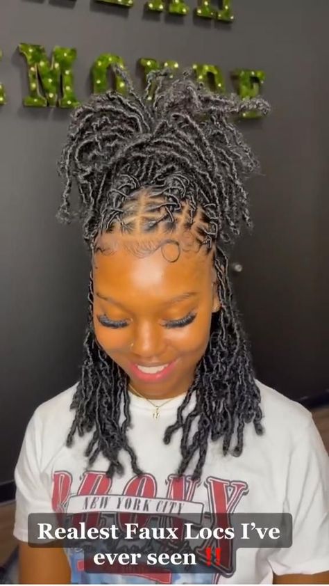 Hairstyles Dreads, Rainbow Hair Color Ideas, Hairstyles Locs, Hairstyle Ideas For Short Hair, Dreads Hairstyles, Short Locs, Twisted Hair, Rainbow Hair Color, Short Locs Hairstyles