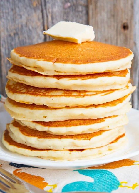 The BEST Homemade Pancake Recipe From Scratch Pancake Recipe Without Butter, Butter Pancake Recipe, I Hop Pancake Recipe, Easy Pancake Batter, Easy Homemade Pancake Recipe, Best Homemade Pancakes, Easy Homemade Pancakes, Light And Fluffy Pancakes, Butter Pancakes