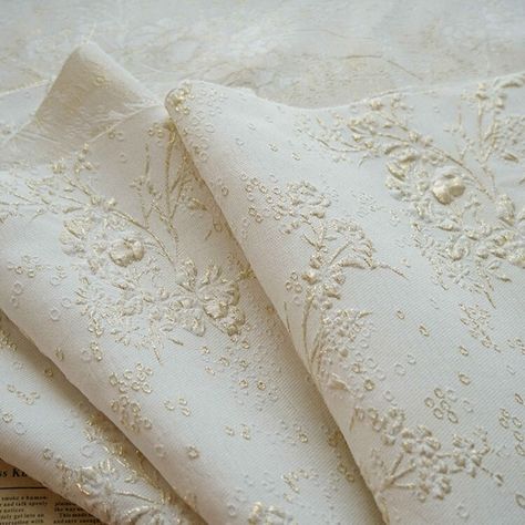 3D Gold Floral Ivory White Jacquard Brocade Fabric, 3D Designer Fabric, Quality Costume Drapery Upholstery Crafts DIY Sewing Fabric Robe Diy, Embossed Fabric, Costura Diy, Metallic Yarn, Gold Silk, Diy Couture, Brocade Fabric, Diy Dress, Gorgeous Fabrics