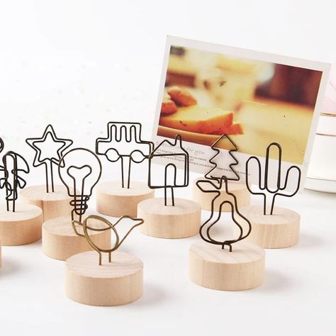 Wooden Photo Holder Picture Holder With Wire Metal Shape - Etsy Ireland Wood Business Cards, Business Card Organizer, Memo Holder, Photo Folder, Note Holders, Table Place Cards, Picture Holders, Photo Clips, Mors Dag