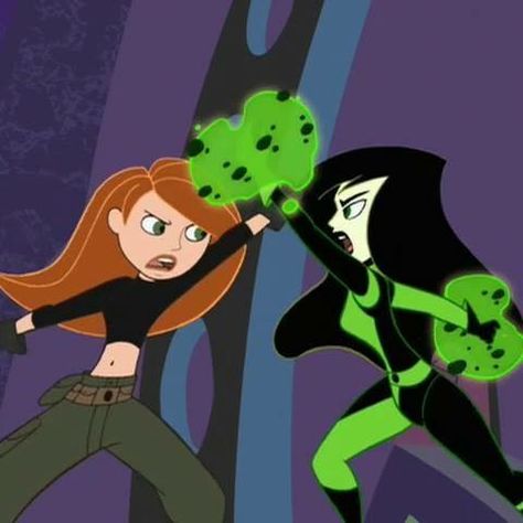 Kim Possible vs. Shego Old Cartoon Shows, Foto Cartoon, Cartoons Dp, Cartoon Network Shows, Duo Halloween Costumes, Kim Possible, Old Disney, Fantasias Halloween, Old Cartoons