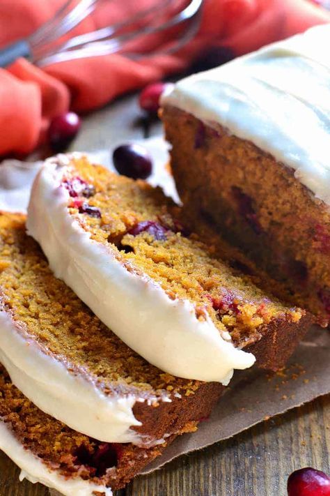 Cranberry Pumpkin Bread, Pumpkin Bread Recipe Easy, Pumpkin Bread Starbucks Copycat, Pumpkin Bread Recipe Healthy, Fall Desserts Pumpkin, Pumpkin Cranberry Bread, Cranberry Pumpkin, Cranberry Bread Recipes, Best Pumpkin Bread Recipe