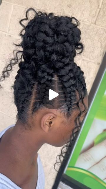 Crochet Braids/Braiding Specialist on Instagram: "What are you waiting for?? August books still have some appointments left 😝 get your butterfly bun and keep that neck cool 😎 this style can last up to 4 weeks with proper care ♥️ #rvabraids #rvabraider #vabraids #vabraider #vabraiders #dmvbraids #dmvbraider #dmvbraiders #marylandbraids #marylandbraider #ncbraids #ncbraider #ncbraiders #atlbraids #atlbraider #atlcrochetbraids #nolabraids #nolabraider #detroitbraider #travelbraider #bronnerbros #braids #crochetbraids #viral #explore" 4 Boho Feed In Braids, Boho Feed In Braids Cornrows, Boho Feed In Braids, Butterfly Bun, Butterfly Braids, Travel Bra, Butterfly Braid, Feed In Braid, Cool Braids