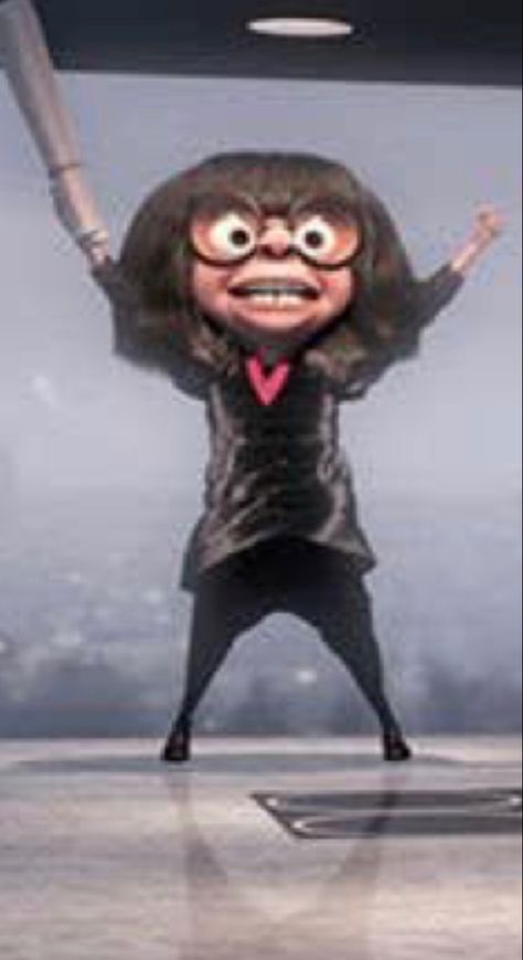 Edna Mode Funny, Funny Disney Characters, Character Disney, Funny Pfp, Edna Mode, Funny Disney, Cute Anime, Cute Anime Character, Anime Character