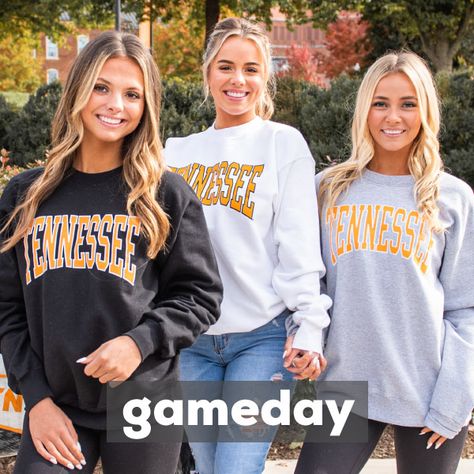 University Of Tennessee Sweatshirt, Tennessee Volunteers Gameday Outfits, University Of Tn, College Gameday Outfits, Tennessee Shirt, Gameday Outfits, College Gameday, Dorm Inspo, Dream College