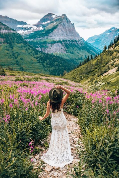 Top places in Montana that will blow your mind - Talia's Bucketlist Montana Aesthetic, Vacay Pics, Virginia Fall, Montana National Parks, Road Trip Photography, Trip Photography, Montana Vacation, Montana Mountains, Montana Travel