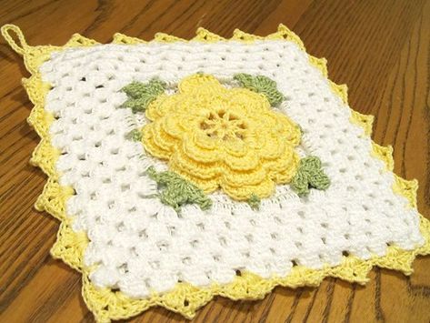 Hot Pads Diy, Potholder Patterns Free, Crochet Thread Patterns, Vintage Potholders, Crochet Pot Holders Free Pattern, Potholder Loom, Crochet Potholder Patterns, Crochet Hot Pads, Afghans Crochet