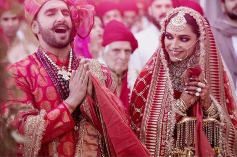 Deepika Padukone Lehenga, Sindhi Wedding, Deepika Ranveer, Bollywood Couples, Bollywood Wedding, Magnum Opus, Indian Photography, Ranveer Singh, Dresses Royal