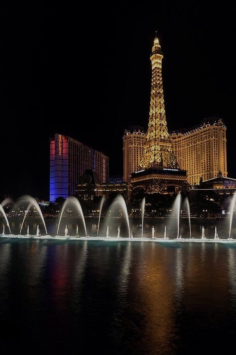 Dream Life Photos, Las Vegas Party, Vegas Night, Las Vegas City, Exposure Photography, Vegas Baby, Night Vibes, Vegas Strip, Paris Eiffel Tower