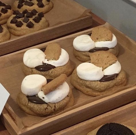 Chocolate Chip Cookies Aesthetic, Smore Cookies, Cookie Aesthetic, Cookies Aesthetic, Smores Cookies, Food Goals, Food Is Fuel, Cafe Food, Beautiful Food