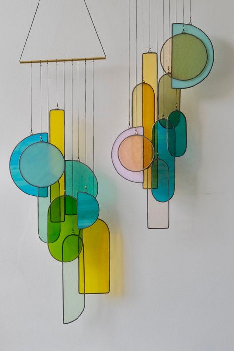 Origami Lamp, Modern Stained Glass, Tiffany Art, Glass Wind Chimes, Stained Glass Decor, Contemporary Glass Art, Stained Glass Diy, Stained Glass Crafts, Stained Glass Designs