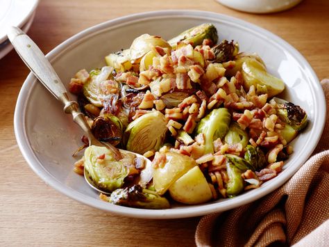 Roasted Brussels Sprouts with Pancetta Recipe : Bobby Flay : Food Network - FoodNetwork.com Brussels Sprouts With Pancetta, Pancetta Recipes, Best Thanksgiving Recipes, Roasted Brussels Sprouts, Thanksgiving Recipes Side Dishes, Bobby Flay, Veggie Side Dishes, Roasted Brussel Sprouts, Thanksgiving Side Dishes