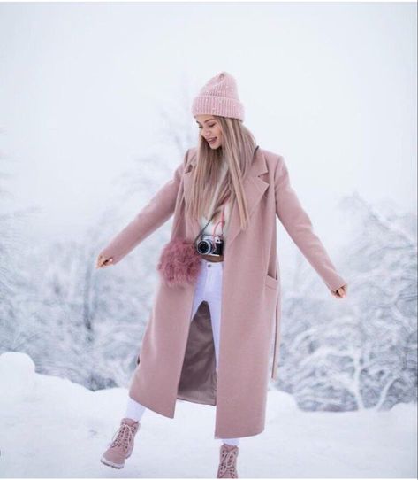 Winter Snow Outfits, Snow Outfits, Winter Outfits Snow, Chicago Outfit, Stylish Winter Outfits, Winter Photoshoot, Winter Fashion Outfits Casual, Snow Outfit, Cold Outfits