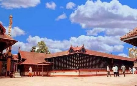 Chottanikkara Bhagavathy, Munnar, Kerala Tourism, Temple Architecture, Divine Mother, Kerala India, Vegetarian Restaurant, Dream Holiday, Kochi