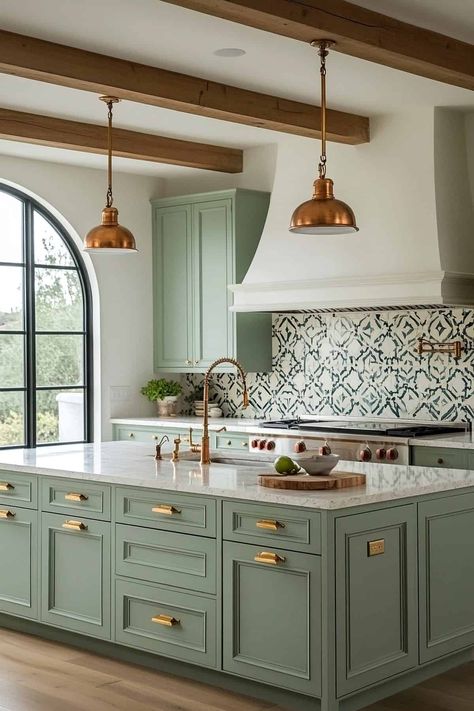 Kitchen Azulejos, Green Tiles Kitchen, Spanish Style Kitchen Ideas, Moroccan Tile Kitchen, Modern Spanish Style Kitchen, Sage Green Tiles, Spanish Tile Kitchen, Spanish Inspired Kitchen, Modern Spanish Kitchen