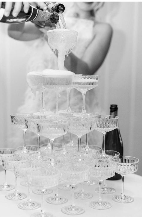 Champagne Tower Wedding, Cape Town Wedding, Europe Wedding, Luxury Brides, Champagne Tower, Vogue Wedding, Classic Brides, Romantic Bride, Documentary Wedding Photography