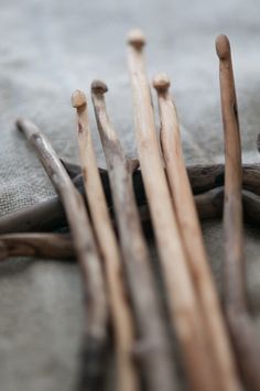 Wooden sticks made into crochet hooks ~ Wabi Sabi. I have a few of these that were carved for a grateful wife. Wooden Crochet Hooks, Awesome Crochet, Deco Nature, Local Shop, Crochet Stitch, Wood Work, Nature Crafts, Whittling, Crochet Hook