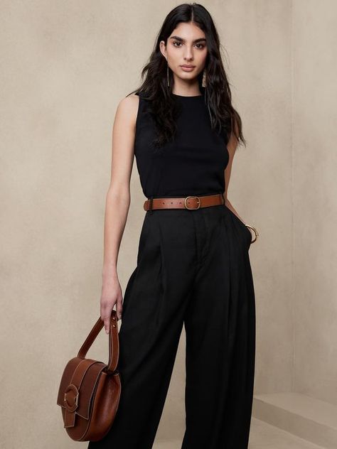 Banana Republic Outfits 2023, Classic Tank Top For Layering, Classic Ribbed Tank Top For Spring, Classic Cotton Tank Top For Work, Classic Solid Color Tank Top For Everyday, Elegant Cotton Tank Top For Layering, Classic Everyday Tank Top, Classic Solid Tank Top For Everyday, Chic Fitted Tank Top