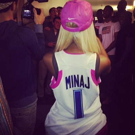 Nicki Minaj, Blonde, Hair, Pink, White, Instagram