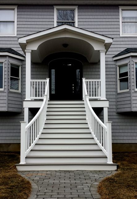 Tall Front Porch Steps, Painted Porch Steps, Front Stairs Entrance, Exterior Stairs To Front Door, Outdoor Stairs To House Entrance, Beach House Staircase, Beach House Front Door, Pink House Exterior, Front Porch Stairs