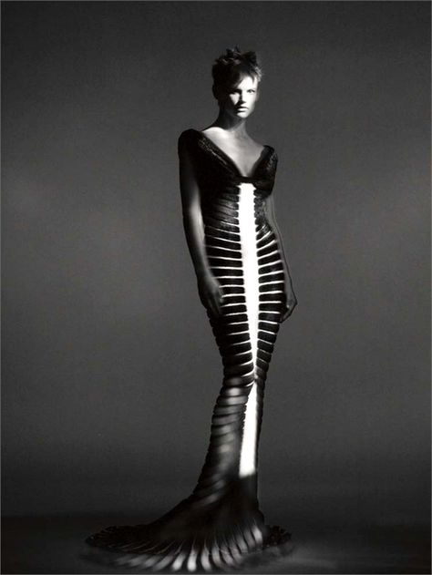 Alaïa dress - Spring:Summer 1994 Azzedine Alaïa archives © Paolo Roversi, 2013 Alaia Dress, Azzedine Alaïa, Paolo Roversi, Grace Jones, Bias Cut Dress, Bias Cut Skirt, Azzedine Alaia, Puff Dress, Tina Turner