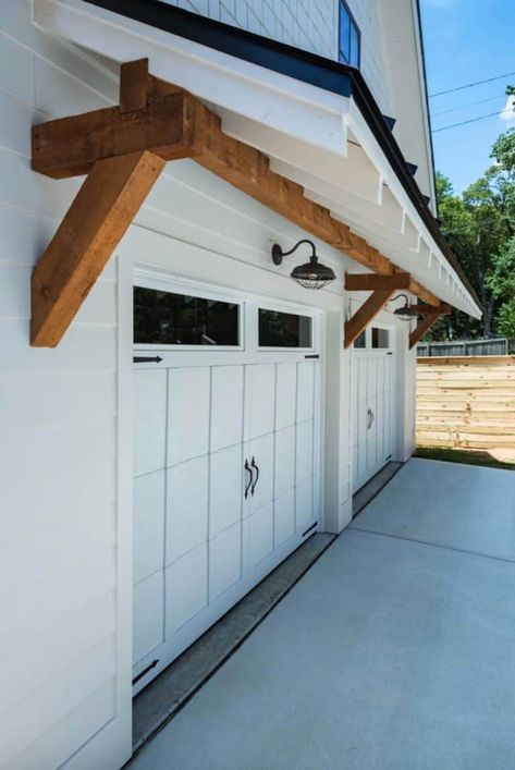 Step inside a gorgeous North Carolina modern farmhouse of our dreams Casa Garage, Farmhouse Garage, Garage Exterior, Garage Door Design, Door Awnings, Revere Pewter, Pintura Exterior, Exterior Paint Color, Casa Exterior