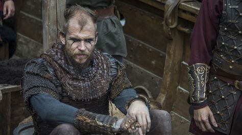 Tv Show Wallpapers, Show Wallpapers, Floki Vikings, Vikings Season 4, Gustaf Skarsgard, Viking Series, Viking Shop, Vikings Tv Series, Vikings Tv Show