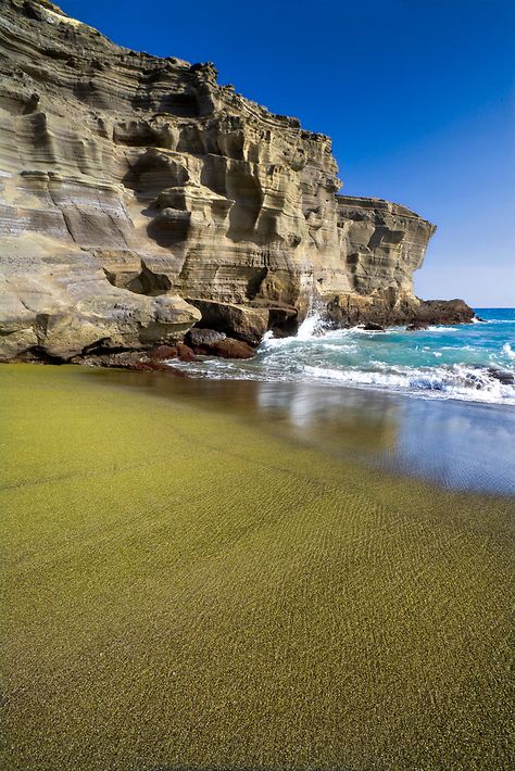 Hiking to Mahana Beach on the Big Island, Oahu was one of my most rewarding hikes to date. It was like this amazing oasis in the middle of absolutely nowhere. Pretty neat experience. Green Sand Beach Hawaii, Green Sand Beach, South Point, Polished Crystals, Green Sand, Hawaii Life, The Big Island, Big Island Hawaii, Hawaii Beaches