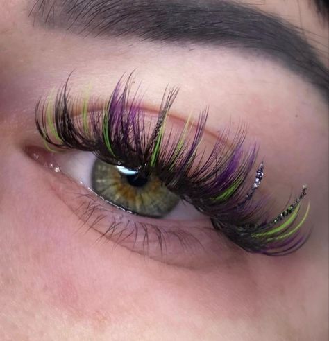 Halloween Eyelashes Extensions, Color Eyelashes Extensions, Eyelash Extensions With Purple, Halloween Lash Extensions, Colored Lash Extensions Styles, Eyelashes With Color, Color Lash Extensions, Colored Eyelash Extensions, Halloween Lashes