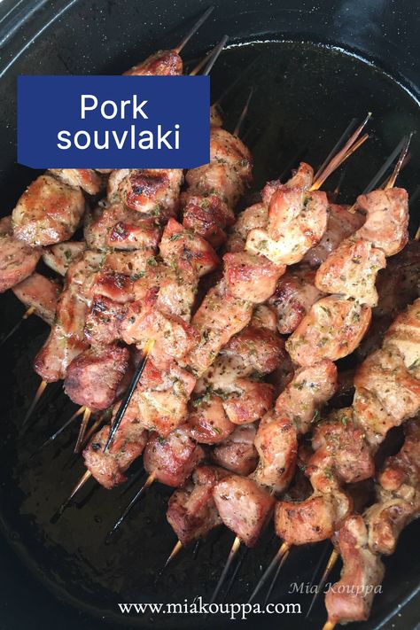 The best recipe for the most tender and flavourful pork souvlaki.  Grilled, then topped with a delicious oil and lemon sauce, they're Souvlaki Marinade, Pork Souvlaki, Greek Pork, Greek Marinated Chicken, Souvlaki Recipe, Steak Spice, Greek Recipes Authentic, Greek Olives, Stuffed Pork Tenderloin