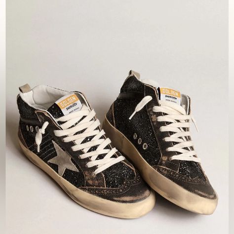 Golden Goose Mid Star, Golden Goose Mid, Golden Family, Beige Sneakers, Sneakers Street Style, Star Black, Glitter Sneakers, Golden Goose Deluxe Brand, Shoe Inspo