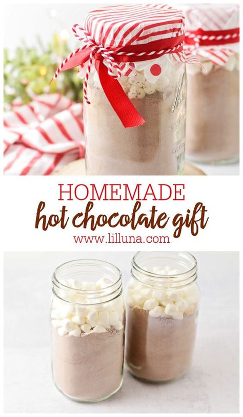 This Hot Chocolate Gift includes a homemade hot cocoa recipe and gift idea with free printable tags - perfect for sharing! #hotcocoa #gift #christmasgift #hotchocolate Diy Hot Chocolate Mason Jar Gifts, Hot Chocolate Dry Mix Christmas Gifts, Hot Cocoa Mix Gift Ideas In A Jar, Diy Hot Chocolate Mix Gift, Homemade Hot Chocolate Without Dry Milk, Homemade Hot Chocolate Gift Ideas, Hot Chocolate Gift Jar, Diy Hot Cocoa Mix Gift, Cocoa In A Jar Gift