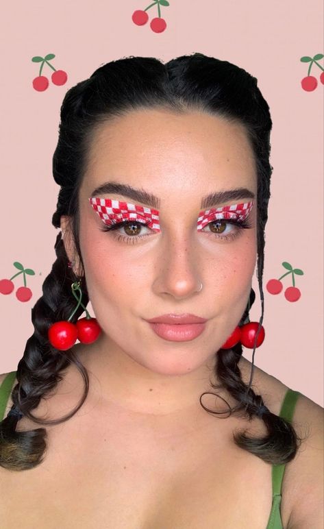 (@byaliwood on IG/TikTok) colorful eye makeup, checker eyeliner, red white, picnic blanket, makeup inspo inspiration Checkered Eye Makeup, Checkered Eyeliner, Cherry Moodboard, Picnic Makeup, Camp Makeup, White Picnic Blanket, Checkered Makeup, White Picnic, Lost Lands