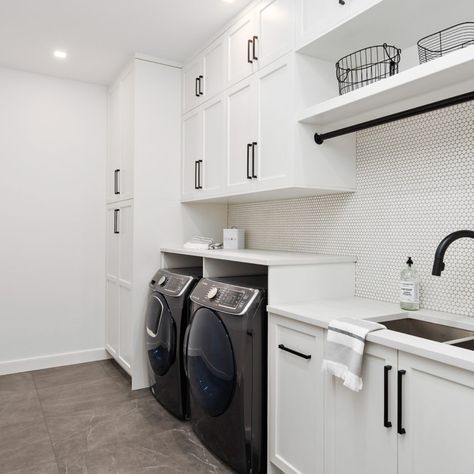 Black And White Laundry, White Laundry Room, Contemporary Laundry Room, Laundry Room Tile, Laundy Room, White Laundry Rooms, Dream Laundry Room, White Laundry, Mudroom Laundry Room