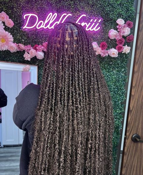 Disstresed Locs, Passion Locs, Distressed Soft Locs, Big Box Braids Hairstyles, Black Ponytail Hairstyles, Faux Locs Hairstyles, Cute Braided Hairstyles, Braids Hairstyles Pictures, Cute Box Braids Hairstyles