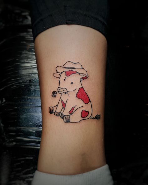 Kravica ♥️ . . . #cowtattoo #cow #cutetattoos #tattoobeograd #tetovaza #tetoviranje #tattooeurope #belgradetattoo #balkantattoo #belgradeartist #beograd #belgrade #serbiatattoo #serbia Funny Cow Tattoo, Cow Tattoo, Funny Cow, Cows Funny, Serbia, Tattoo Designs, Cow, Tattoos, Funny