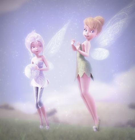 Periwinkle Fairy, Lilo Pelekai, Disney Faries, Popular Cartoon Characters, Tinkerbell Wallpaper, Tinkerbell Movies, Secret Of The Wings, Disney Fairies Pixie Hollow, Tinkerbell Pictures