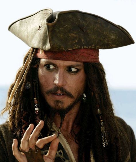 Johnny Depp, Pirates of the Caribbean: The Curse of the Black Pearl. Best Actor Kaptan Jack Sparrow, Johnny Depp Movies, One Does Not Simply, Tony Soprano, Pirate Day, Mr Bean, Captain Jack Sparrow, Pirate Life, Posing Tips