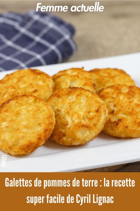 Découvrez la recette vraiment savoureuse des galettes de pommes de terre de Cyril Lignac. En plus d'être faciles et rapides à faire, on peut les garnir selon nos envies de viande ou même de légumes. Voici la recette du chef. Croquettes, Cornbread, Homemade Recipes, Diner, Meal Prep, Food And Drink, Favorite Recipes, Chef, Nutrition