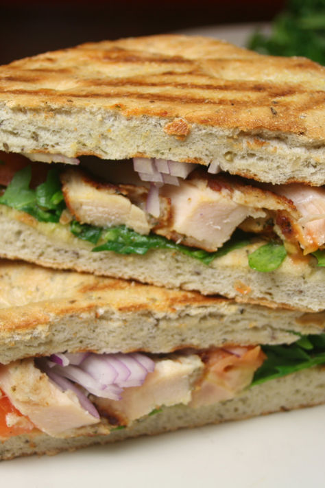 This Copycat Panera Frontega Chicken Panini captures the essence of the original but takes it to the next level! Feel free to load up this sandwich with as many delicious ingredients as you like for a truly satisfying meal. Frontega Chicken Panini, Chicken Panini, Chipotle Mayonnaise, Copycat Panera, Panini Sandwiches, Air Fryer Healthy, Cooking Guide, Air Fryer Recipes Healthy, Bacon Cheese