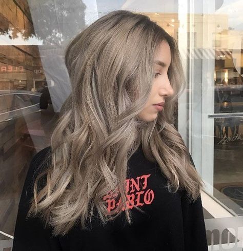 Ash Blonde Hairstyles, Blond Ash, Blond Hairstyles, Ash Blonde Hair Colour, Brown Hair Shades, Ash Blonde Balayage, Blond Balayage, Blonde Hairstyles, Coloured Hair