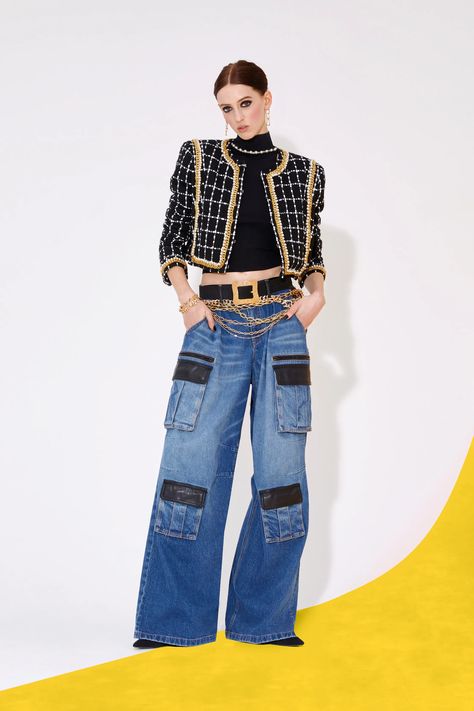 Trends Fall 2023, Denim Outfit Fall, Fall Fashion Denim, Pre Fall Outfits, Trendy Denim Jacket, Fall 2023 Ready To Wear, 2023 Ready To Wear, Chic Fall Outfits, Trendy Denim