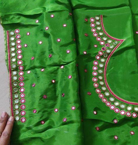 Mirror Work Embroidery Blouses, Simple మగ్గం Work Blouse Designs, Mirror Work Blouse Design Embroidery, Latest Maggam Work Designs, Latest Maggam Work, Mirror Work Kurti Design, Mirror Blouse Design, Mirror Blouse, Pink Blouse Designs