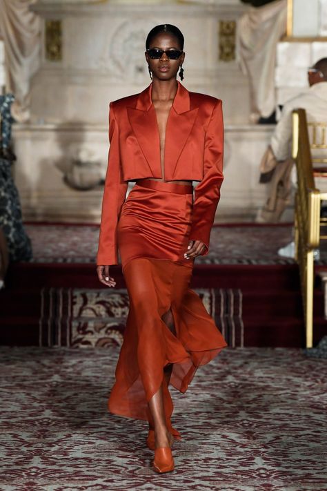 Christian Sirano, Show Collection, Top Design Fashion, Futuristic Fashion, Runway Trends, Causual Outfits, Christian Siriano, Fashion Show Collection, Fall 2024