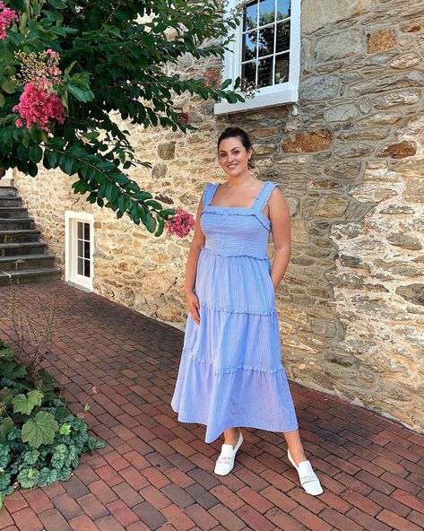 Megan Outfit, Vacation Chic, Preppy Summer Dress, Plus Size Summer Dress, Dress Preppy, Church Attire, Summer Stuff, Midsize Fashion, Confident Women