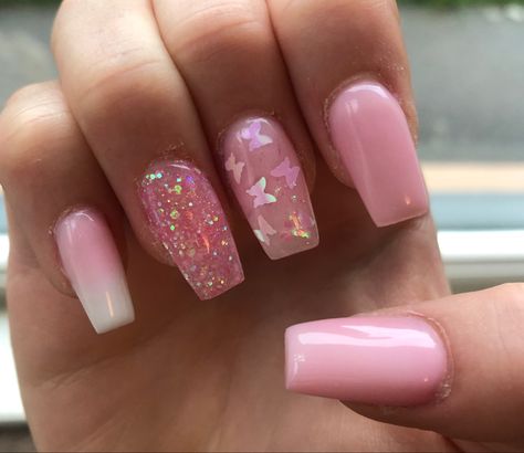 Cute Butterfly Nails Short Pink, Short Pink Nails With Butterflies, Pink Glitter Butterfly Nails, Butterfly Sequin Nails, Pink Sparkle Acrylic Nails, Pastel Pink Nails Design, Pink Nails Sparkle, Sparkle Pink Nails, Cute Girly Nails